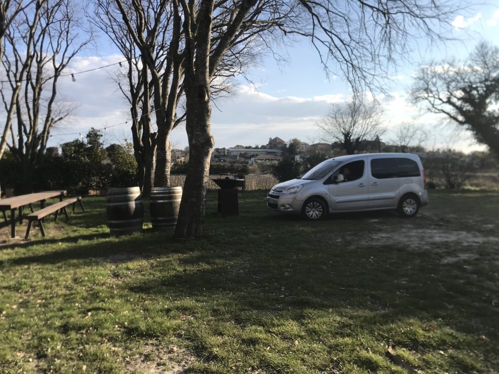 Aire camping-car à Aspères (30250) - Photo 1